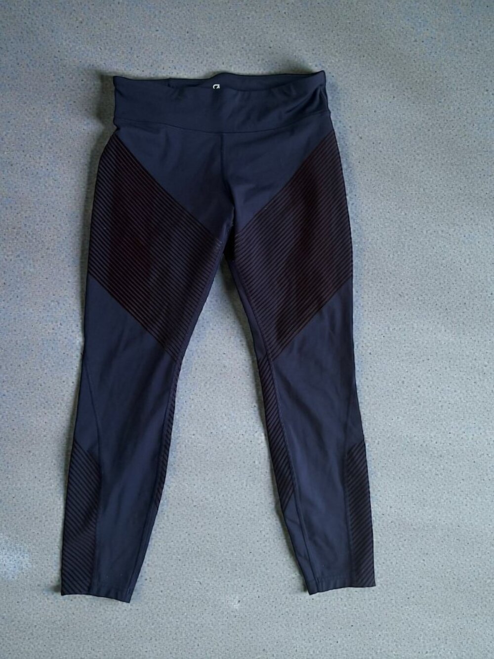 GAP Fit Sculpt Compression Navy Ribbed 7/8 Leggings Size Large